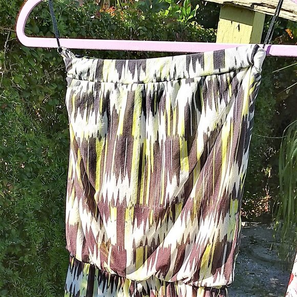 Mora Girls 1 piece skirt/halter jumper - Picture 7 of 13